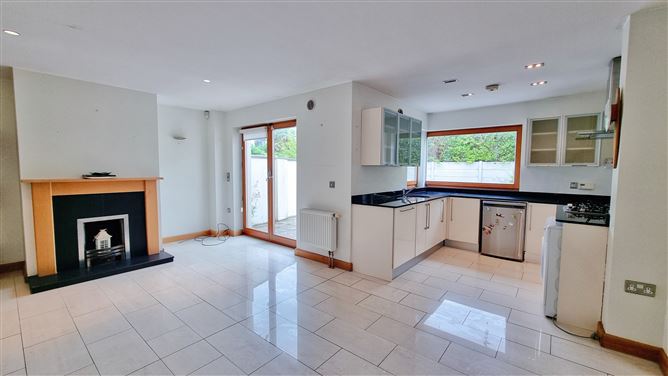 2 Mobhi Mews, Glasnevin,   Dublin 9