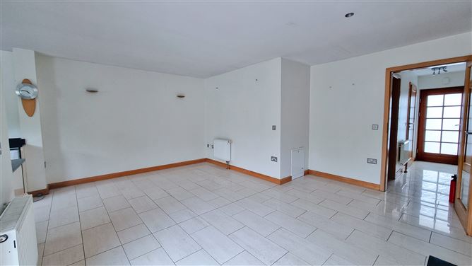 2 Mobhi Mews, Glasnevin,   Dublin 9