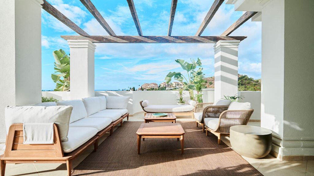 Marbella, Nueva Andalucia, Aloha, Spain