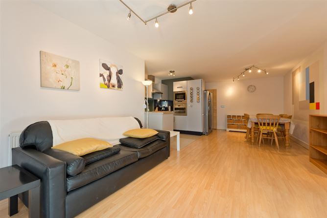 8 Rochfort House, Brennanstown, Cabinteely, Dublin 18