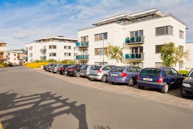 8 Rochfort House, Brennanstown, Cabinteely, Dublin 18