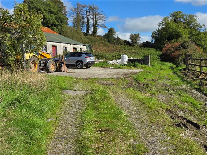 Closh House,Meenies, Drimoleague, West Cork