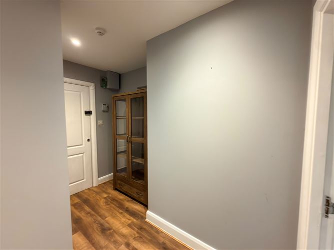 Apartment 7, Oak Glade Court, Blessington Road, Naas, Kildare
