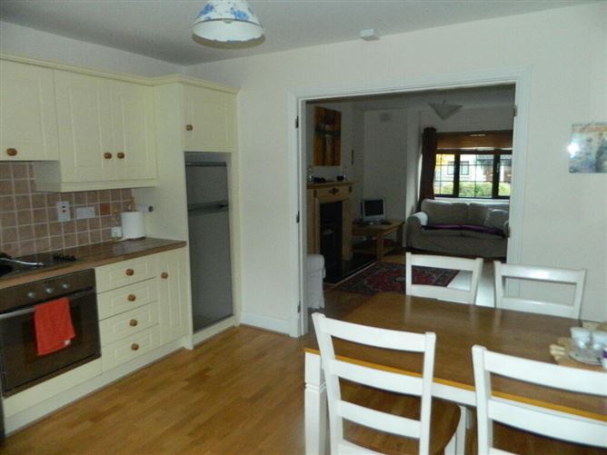 24 Mac Raghnaill Court, Lough Rynn, Mohill, Leitrim, Leitrim