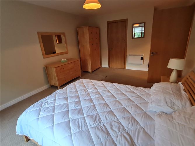 Apartment 2, Block B Shannon Cove, Dromod, Leitrim