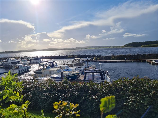 Apartment 2, Block B Shannon Cove, Dromod, Leitrim