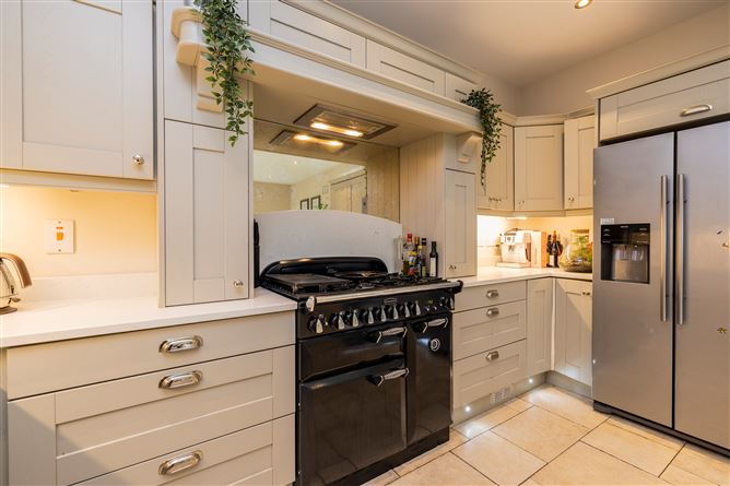 2 Moyola Mews, Lower Churchtown Road, Churchtown, Dublin 14