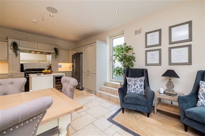 2 Moyola Mews, Lower Churchtown Road, Churchtown, Dublin 14