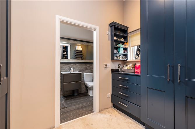 2 Moyola Mews, Lower Churchtown Road, Churchtown, Dublin 14