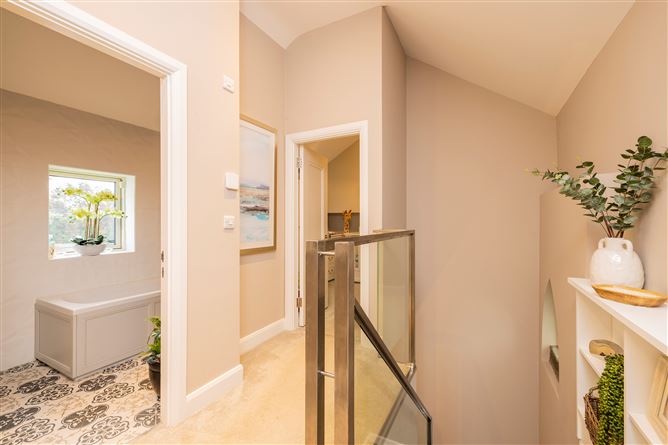 2 Moyola Mews, Lower Churchtown Road, Churchtown, Dublin 14