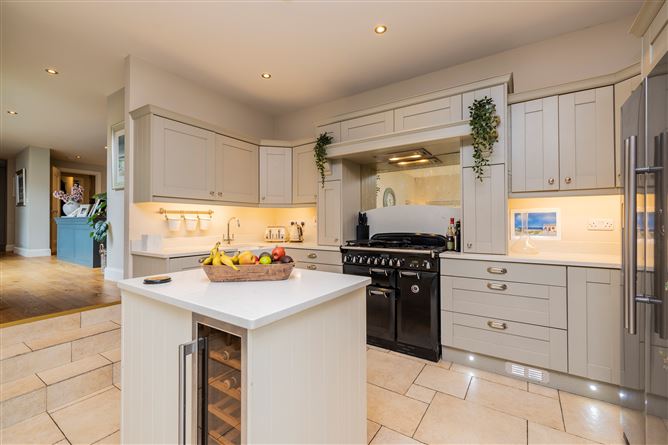 2 Moyola Mews, Lower Churchtown Road, Churchtown, Dublin 14