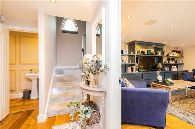 2 Moyola Mews, Lower Churchtown Road, Churchtown, Dublin 14