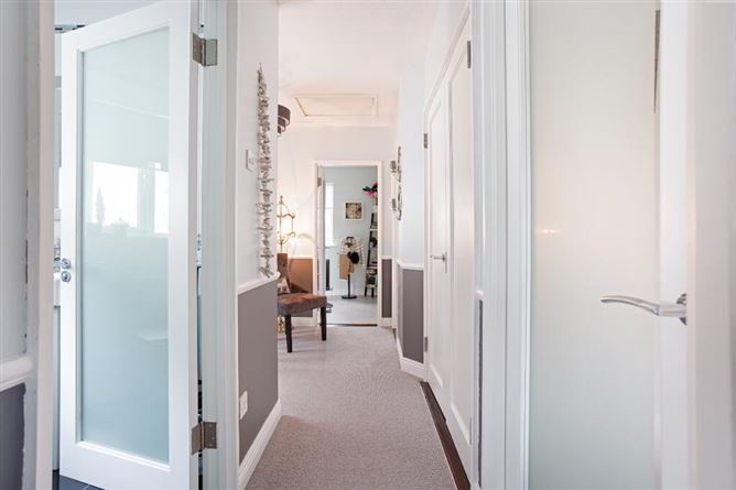 5 Ballyowen View, Lucan, Dublin