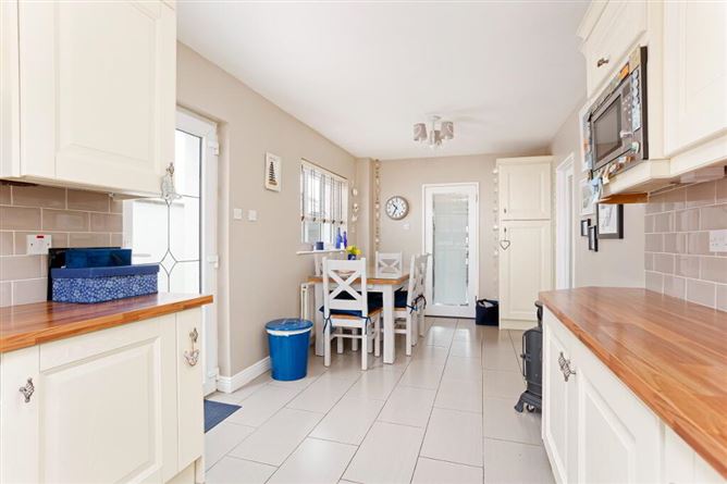 5 Ballyowen View, Lucan, Dublin