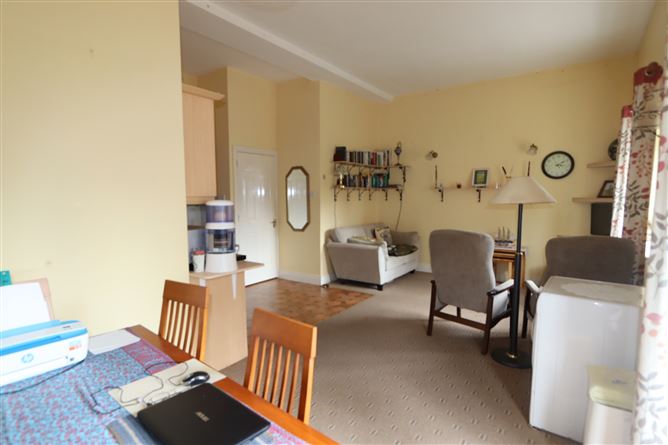3 Viking Wharf, Railway Square, Enniscorthy, Co. Wexford.