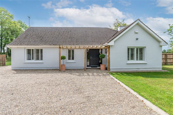 Knowth Cottage, Slane, Co. Meath