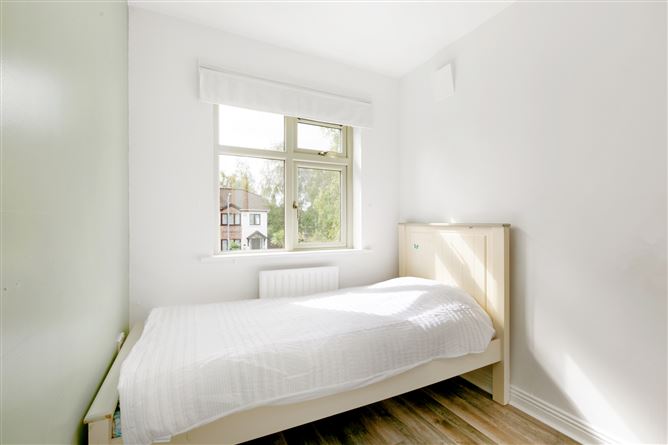 30 Elmbrook Walk, Lucan, Co.Dublin