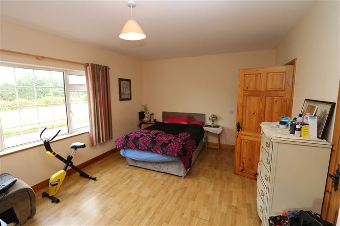 Cloonatleeva, Fohenagh, Ahascragh, Ballinasloe, Galway