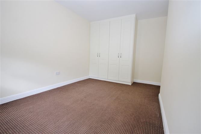 4 Belgard Green, Tallaght, Dublin 24