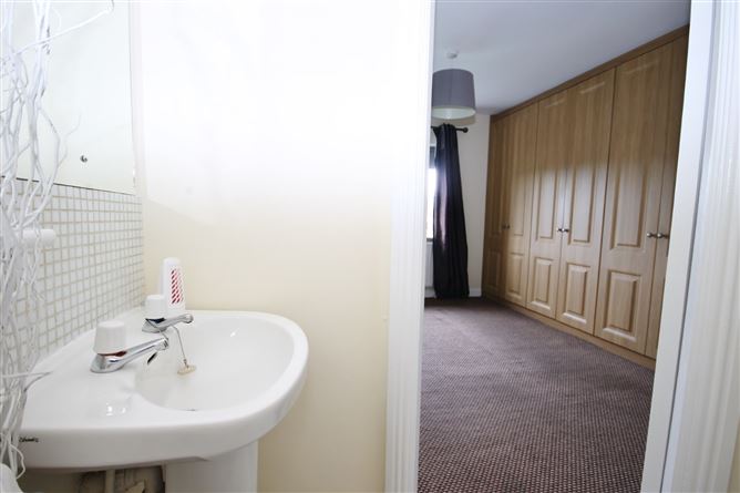 4 Belgard Green, Tallaght, Dublin 24