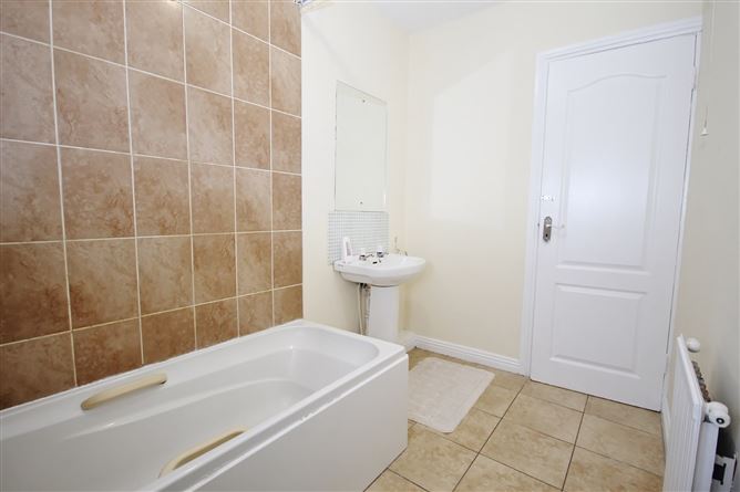 4 Belgard Green, Tallaght, Dublin 24