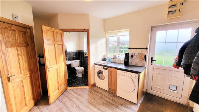 19 River Oaks, Riverstown, Birr, Offaly
