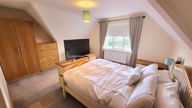 19 River Oaks, Riverstown, Birr, Offaly