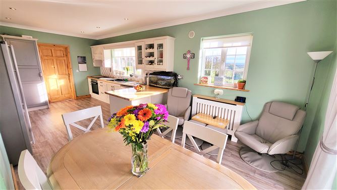 19 River Oaks, Riverstown, Birr, Offaly