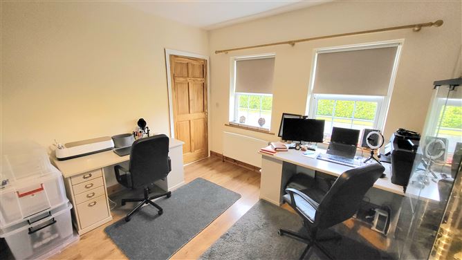 19 River Oaks, Riverstown, Birr, Offaly