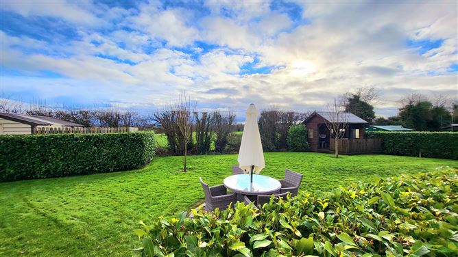 19 River Oaks, Riverstown, Birr, Offaly