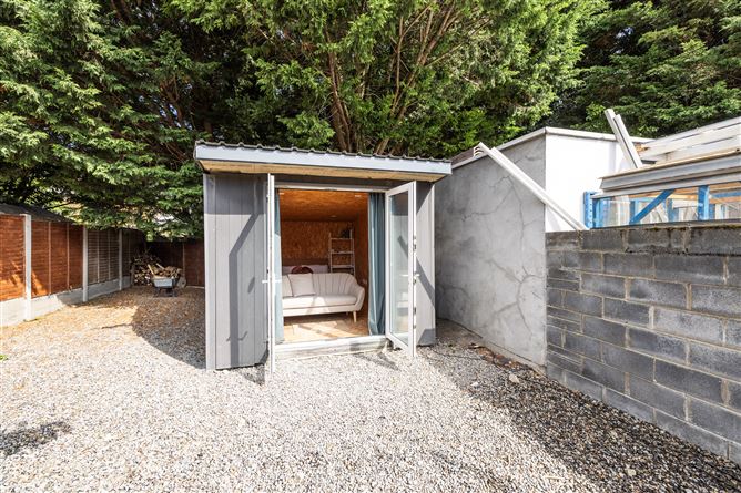 46 Ellenfield Road, Whitehall, Dublin 9