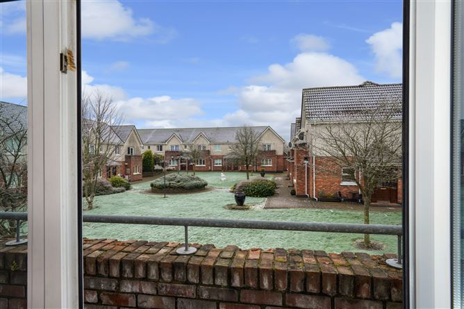 10 The Courtyard, Dunshaughlin, Meath