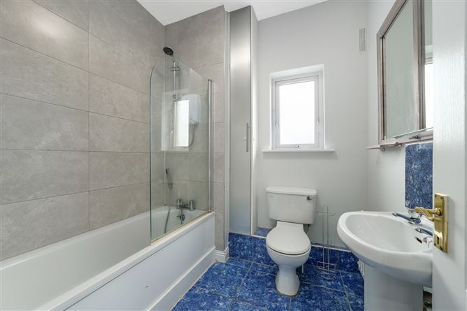 10 The Courtyard, Dunshaughlin, Meath