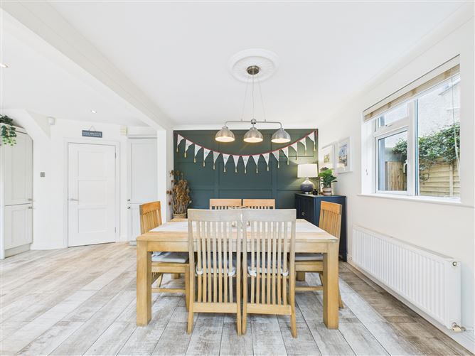 128 The Links, Donabate,   County Dublin