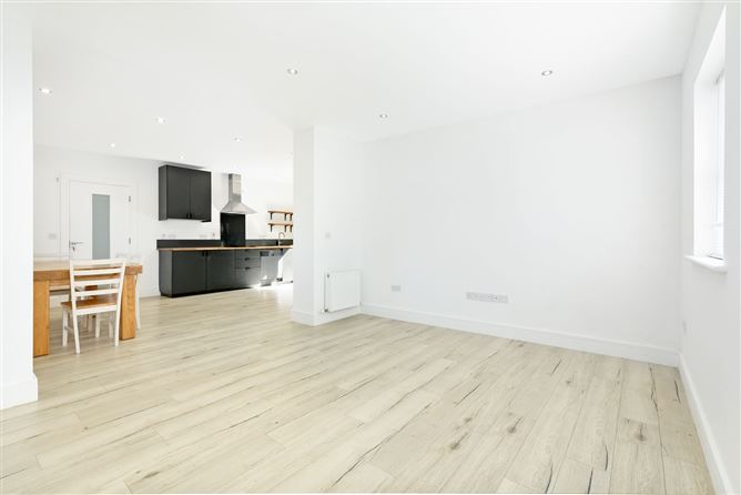 1 Main Street, Coolaney, Sligo