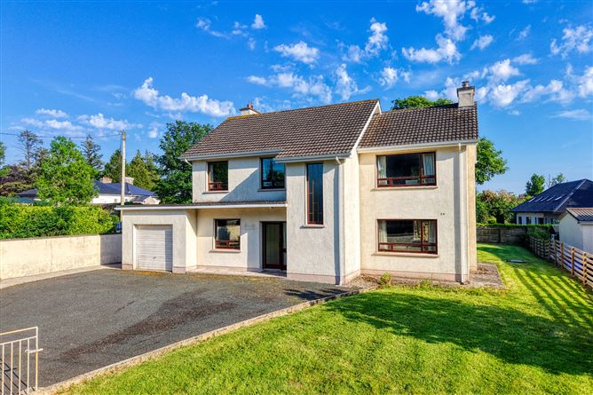 Camlin, Demesne Lane, Longford