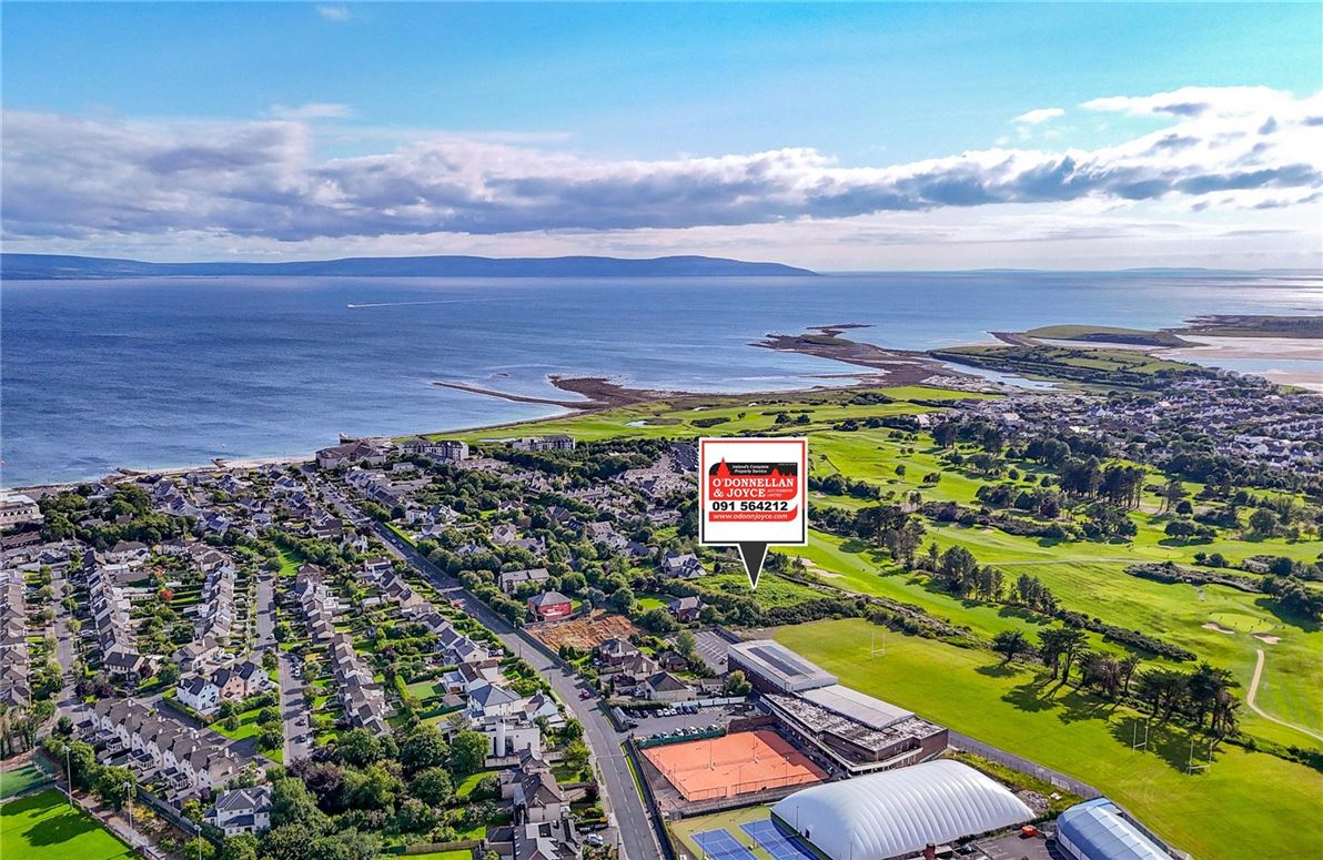 5 Lioscarraig, Threadneedle Road, Salthill, Galway