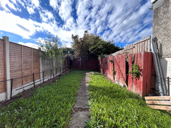 39 Faussagh Avenue, Cabra, Dublin 7