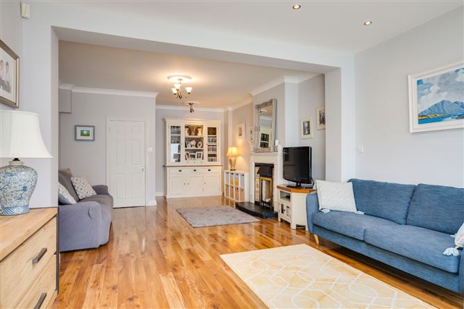 54 Brookfield Green, Kimmage, Dublin 12
