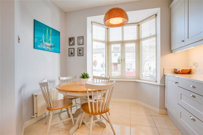 54 Brookfield Green, Kimmage, Dublin 12