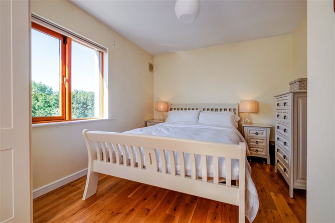 7 Airpark Close, Stocking Lane, Rathfarnham, Dublin 16