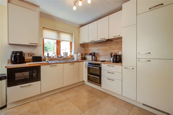 7 Airpark Close, Stocking Lane, Rathfarnham, Dublin 16
