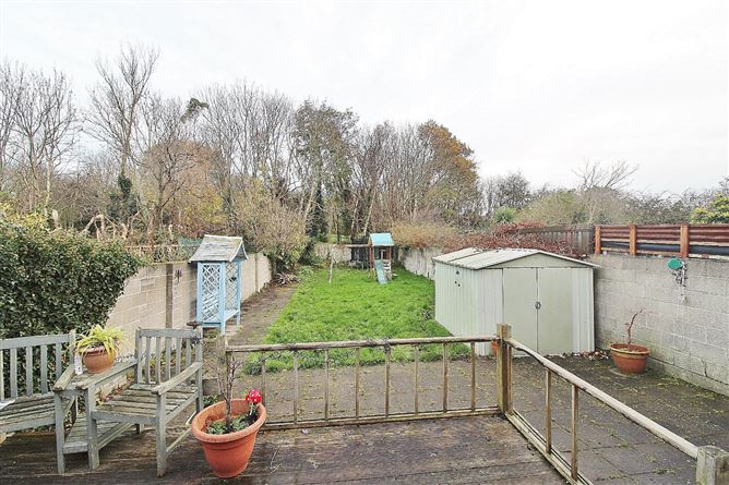 90 Edenmore Crescent, Raheny, Dublin 5