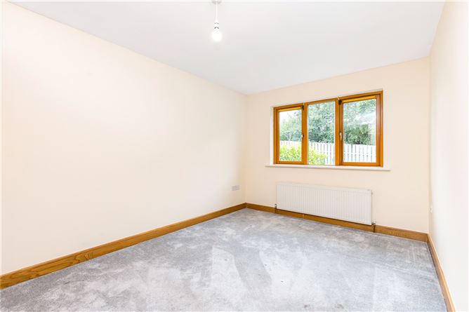 2 Landsdowne Manor, Swellan Lower, Cavan