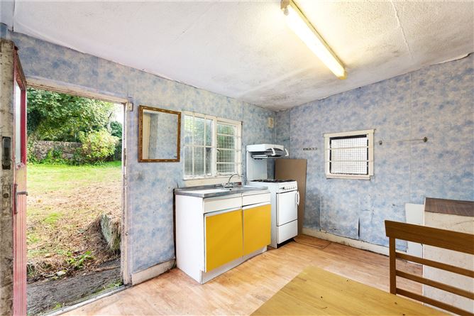 2 Railway Cottages, Sandymount, Dublin 4
