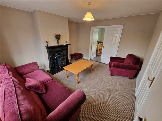 17 Dun Na Hinse, Lahinch Road, Ennis, Co. Clare