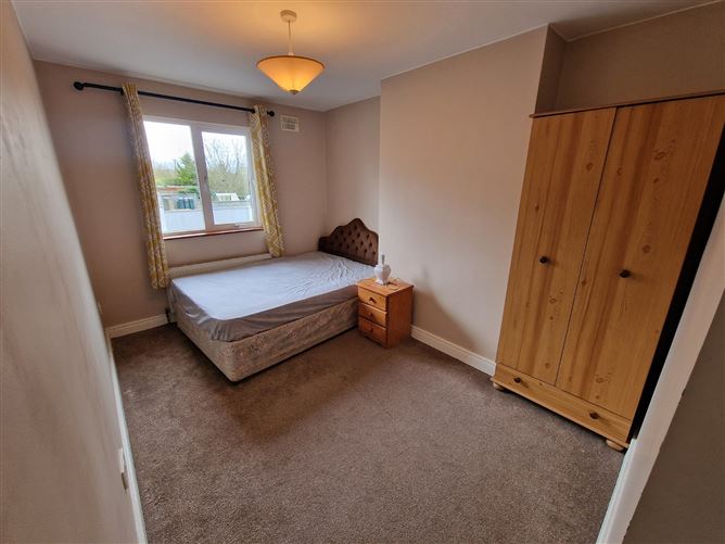 17 Dun Na Hinse, Lahinch Road, Ennis, Co. Clare
