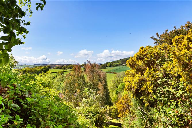 Yellow Cottage, Knockanree Lower, Avoca, Co. Wicklow