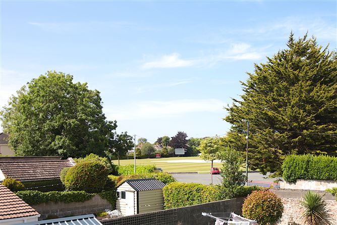 90 Kincora Grove, Clontarf,   Dublin 3
