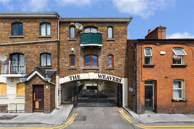58 The Weavers, South Earl Street, Dublin 8